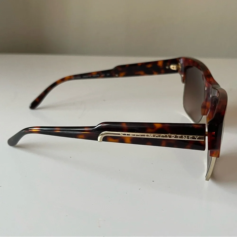Stella McCartney pattern scratches comes